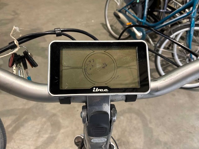 Bikkel elektrische fiets - afbeelding 4 van  4