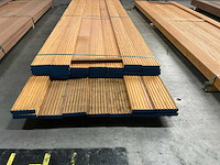 Bilinga vlonderplank met antislip 28x140 mm (32x) - afbeelding 4 van  6