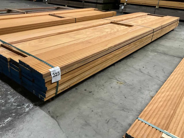 Billinga vlonderplanken 28x140 mm (46x) - afbeelding 1 van  2