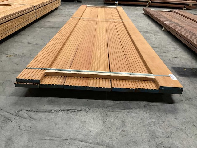 Billinga vlonderplanken 28x140 mm (9x) - afbeelding 2 van  5