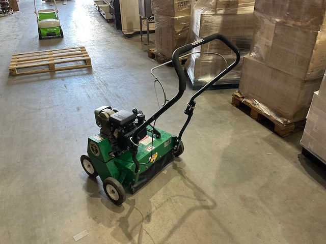 Billy goat compact pro cr550 verticuteermachine - afbeelding 3 van  9