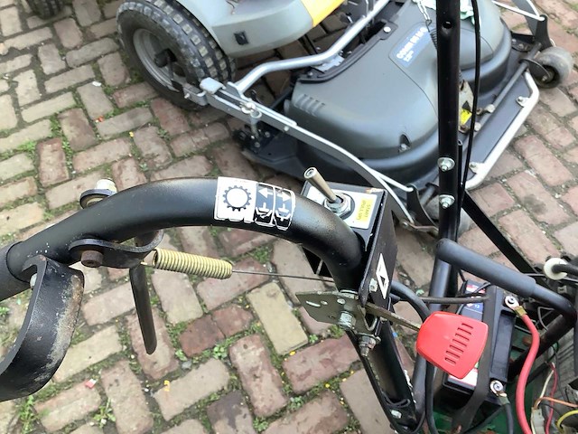 Billy goat ruw terein maaimachine - afbeelding 6 van  7