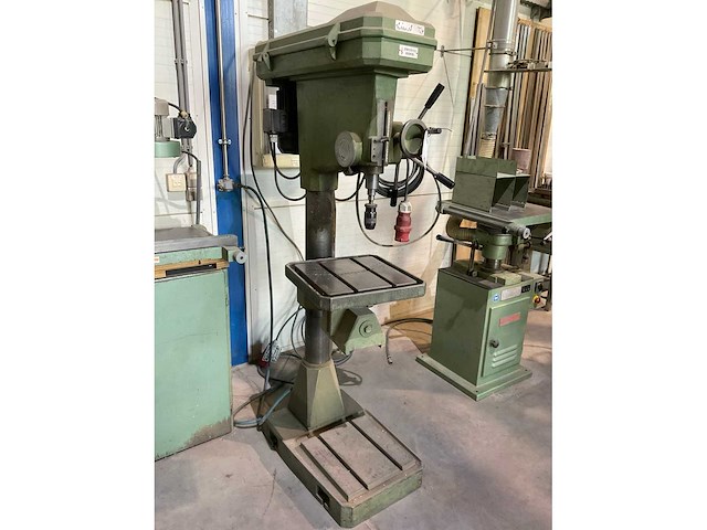 Bimak 32me kolomboormachine - afbeelding 2 van  7