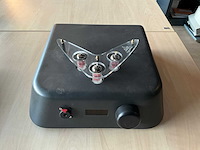 Binaural un c44 tube headphone amplifier - afbeelding 1 van  5