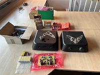 Binaural un c44 tube headphone amplifier - afbeelding 1 van  9