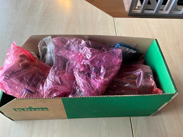 Binaural un c44 tube headphone amplifier - afbeelding 9 van  9