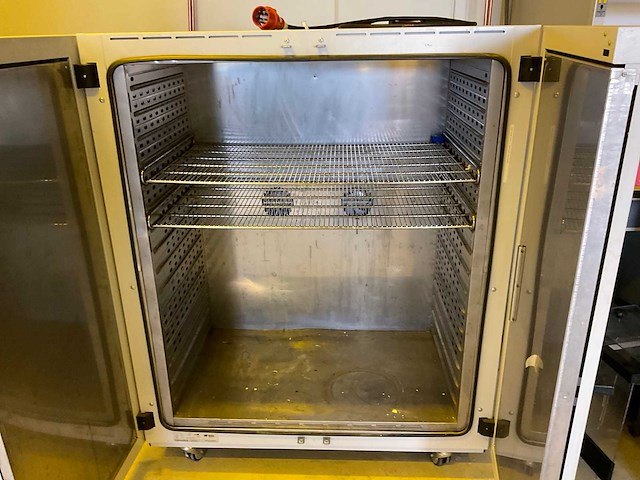 Binder verrijdbare laboratoriumoven - afbeelding 3 van  8