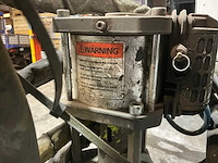 Binks pneumatic verfspuitmachine - afbeelding 8 van  8