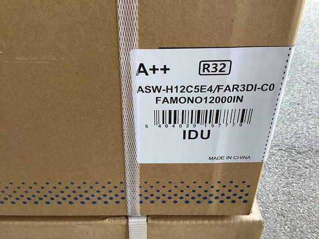 Binnen en buiten unit airconditioning 12.000 btu, aux, asw-h12c5e4/far3di-co idu, wit - afbeelding 4 van  5