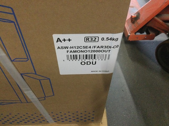 Binnen en buiten unit airconditioning 12.000 btu aux, asw-h12c5e4/far3di-co idu, wit - afbeelding 5 van  6