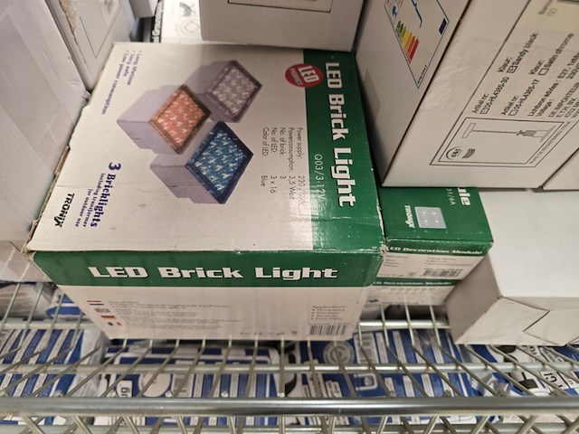Binnen en buitenverlichting tonix, mix kavel - afbeelding 13 van  13