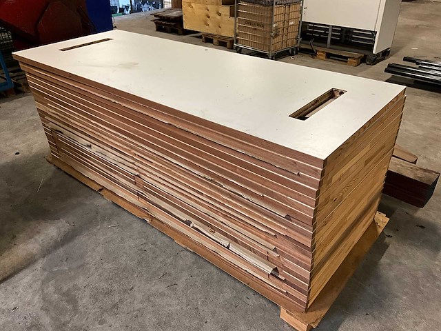 Binnendeur 232x88x4cm (21x) - afbeelding 1 van  4