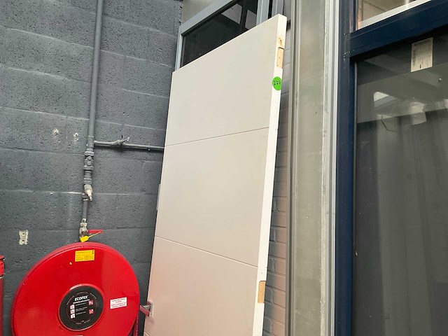 Binnendeur 88x231cm met deurbeslag - afbeelding 2 van  4