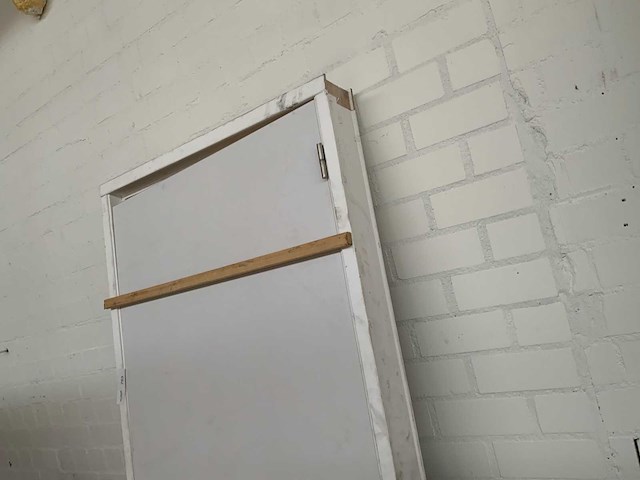Binnendeur met kozijn - afbeelding 3 van  4