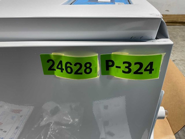 Binnenunit lucht/water-warmtepomp blwspi48oh - beschadigd - afbeelding 4 van  12