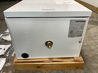Binnenunit lucht/water-warmtepomp blwspi48oh - beschadigd - afbeelding 2 van  14