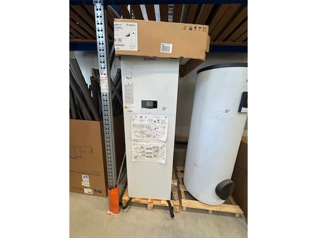 Binnenunit warmtepomp vaillant, unitower pure - afbeelding 1 van  6