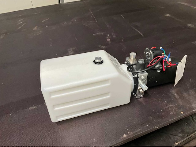 Binotto motor oliereservoir - afbeelding 2 van  5