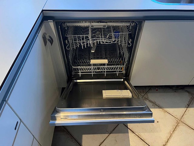 Binova - keuken - afbeelding 17 van  20