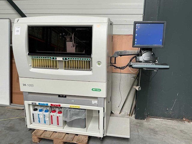 Bio-rad - 2013 - ih-1000 - immunohematologie analyzer - afbeelding 5 van  12