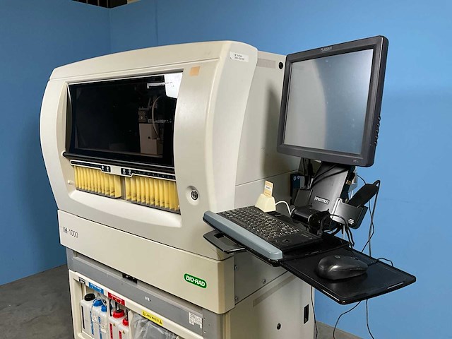Bio-rad - 2013 - ih-1000 - immunohematologie analyzer - afbeelding 6 van  8