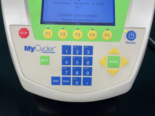 Bio-rad - mycycler - thermische cycler - afbeelding 2 van  7