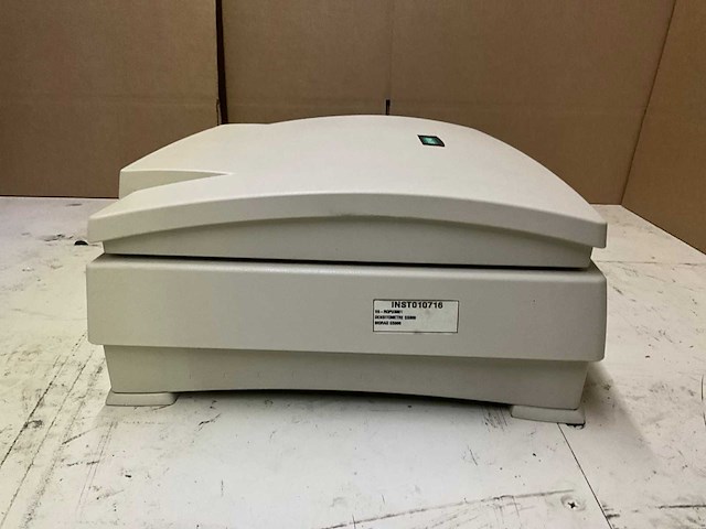 Bio rad gs-800 gekalibreerde beeldvormingsdensitometer - afbeelding 6 van  6