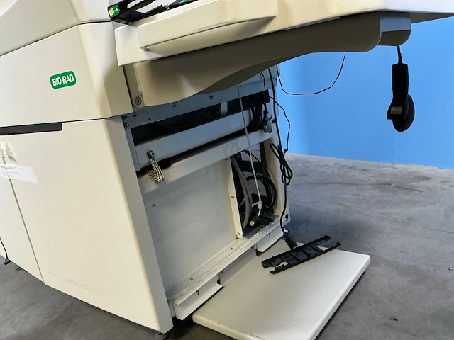 Bio-rad ih1000 immunohematologisch diagnostiekmachine - afbeelding 7 van  19