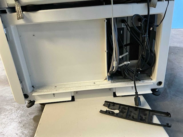 Bio-rad ih1000 immunohematologisch diagnostiekmachine - afbeelding 8 van  19