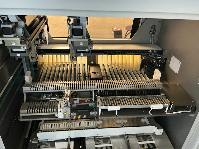 Bio-rad ih1000 immunohematologisch diagnostiekmachine - afbeelding 10 van  19