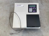 Bio-tek instrumenten - ultra microplaatlezer - afbeelding 1 van  4