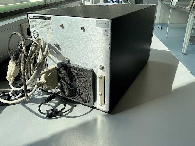 Biotek powerwave 340 microplate-lezer - afbeelding 8 van  8