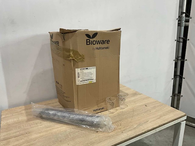 Bioware - sloanes gin&tonic - plastic bekers 0,3 l (4480x) - afbeelding 2 van  6