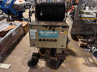 Birchheimer - hose cleaning machine with nozzle head