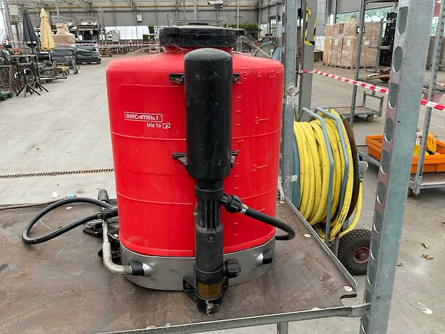 Birchmeier iris 15 rugspuit - afbeelding 2 van  2