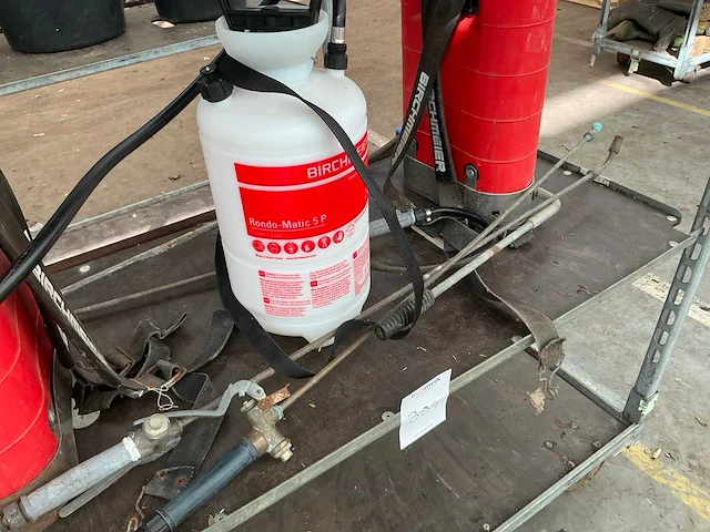Birchmeier rugspuit en drukspuit (3x) - afbeelding 5 van  5