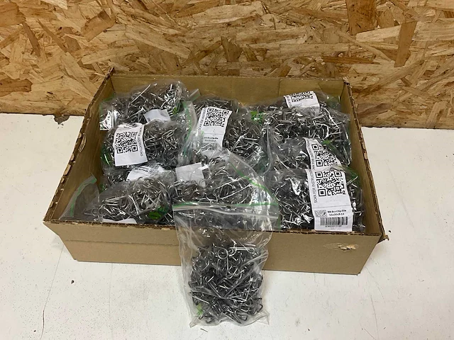 Birdblocker 756007 boxclips zak a 50 stuks (1200x) - afbeelding 3 van  6
