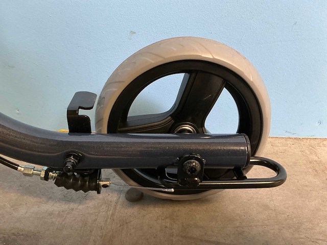 Bischoff & bischoff - rl-smart - rollator - 2021 (5x) - afbeelding 4 van  4