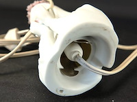Biscuitporseleinen buste als lamp - afbeelding 5 van  5