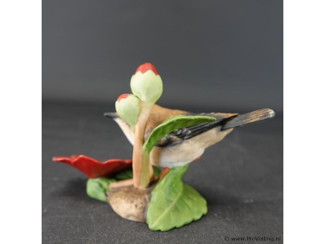 Biscuitporseleinen franklin mint beeldje van een goudhaantje uit de collectie "birds & blossoms of the world" - afbeelding 3 van  5