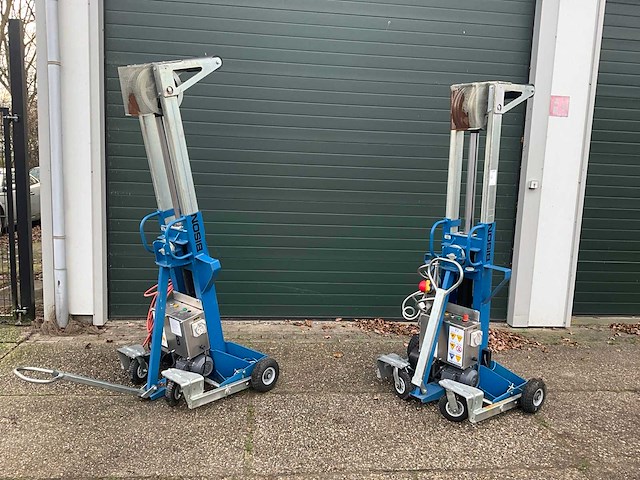 Bison containerlift (2x) - afbeelding 2 van  8
