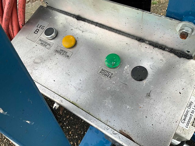 Bison containerlift (2x) - afbeelding 5 van  8