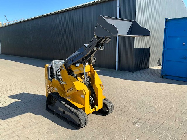 Bison tek bt360 minilader / rups schranklader - afbeelding 18 van  18