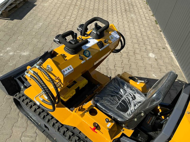 Bisontek bt360 rups schranklader / minilader - afbeelding 8 van  28