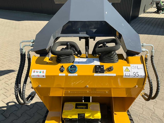 Bisontek bt360 rups schranklader / minilader - afbeelding 7 van  24