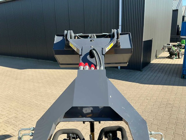 Bisontek bt360 rups schranklader / minilader - afbeelding 15 van  28