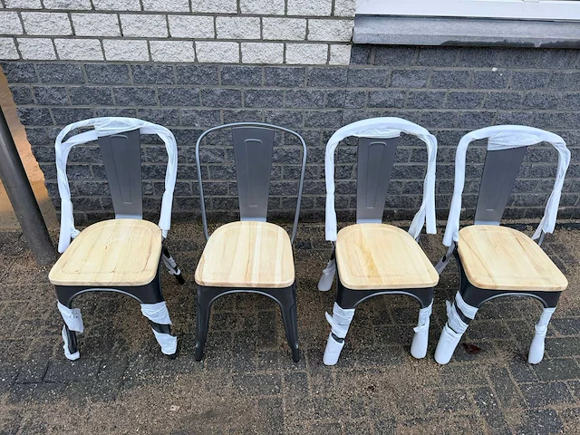 Bistro ongebruikt - 4 stuks - restaurantstoel - afbeelding 1 van  4