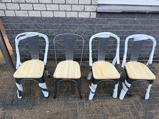 Bistro ongebruikt - 4 stuks - restaurantstoel - afbeelding 1 van  2