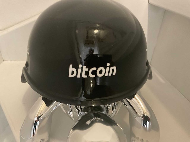 Bitcoin turtle sculptuur - afbeelding 3 van  6