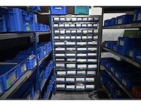 Bito 12-delige loketkast inclusief 64 kunststof voorraadbakken met rvs bevestigingsmaterialen en machine accessoires - afbeelding 1 van  13